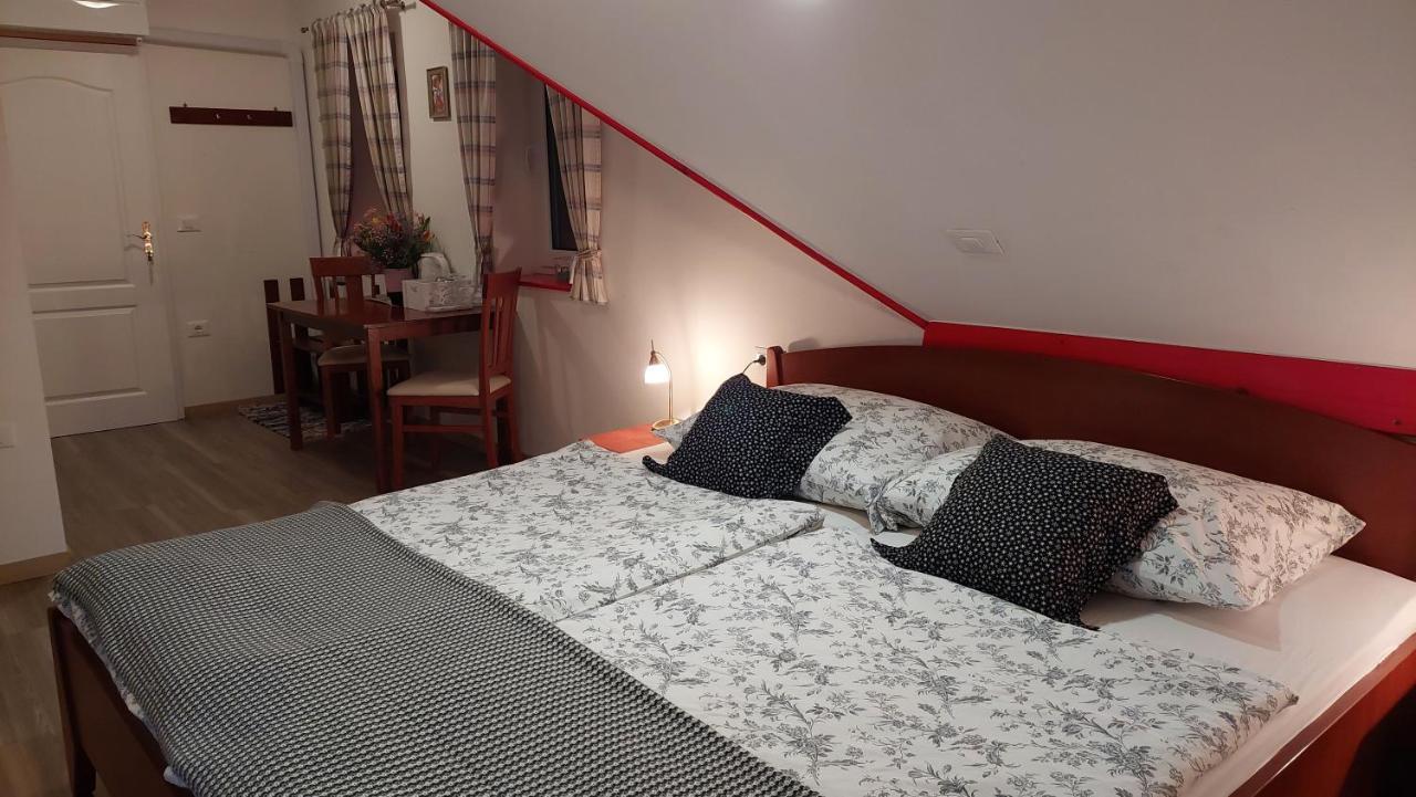 Rooms Ravnik ブレッド エクステリア 写真