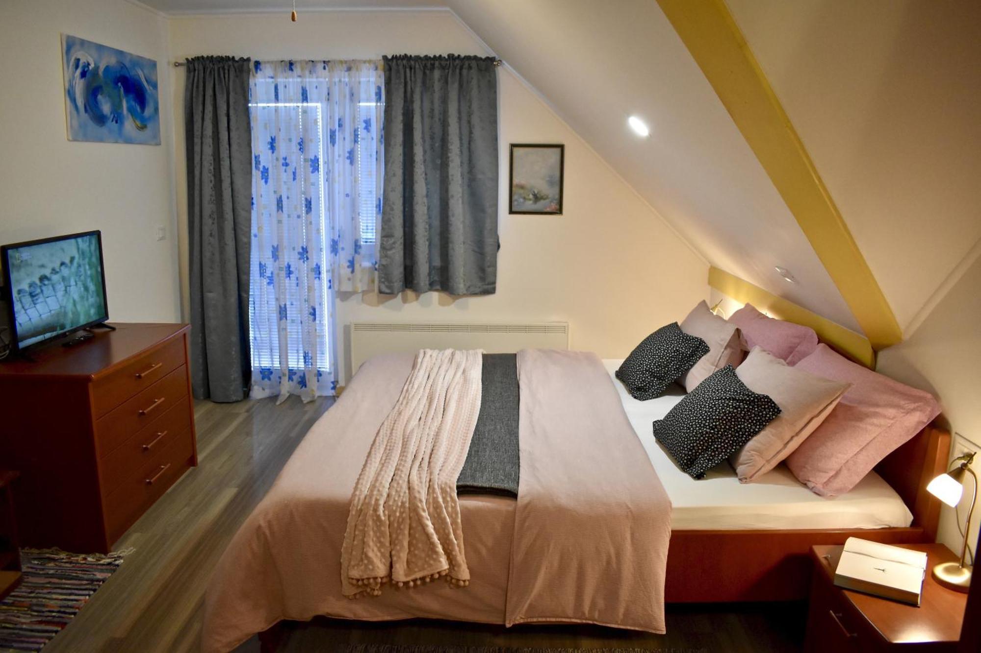 Rooms Ravnik ブレッド エクステリア 写真